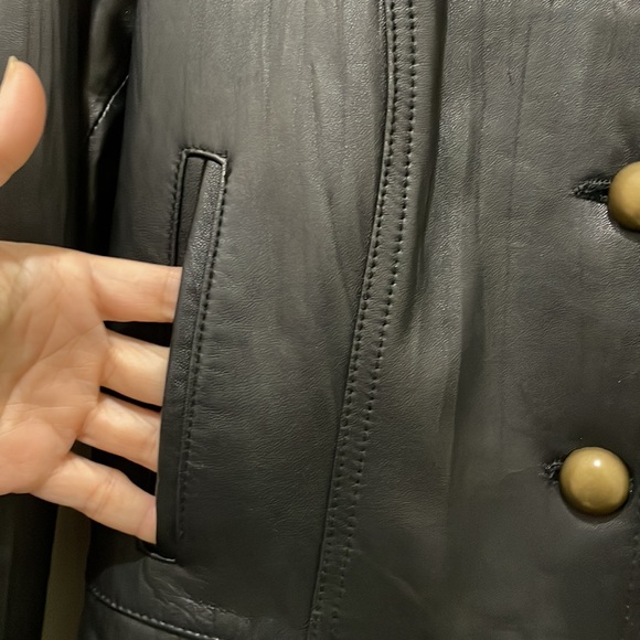 Identify black leather jacket (sz 6) - Picture 3 of 9
